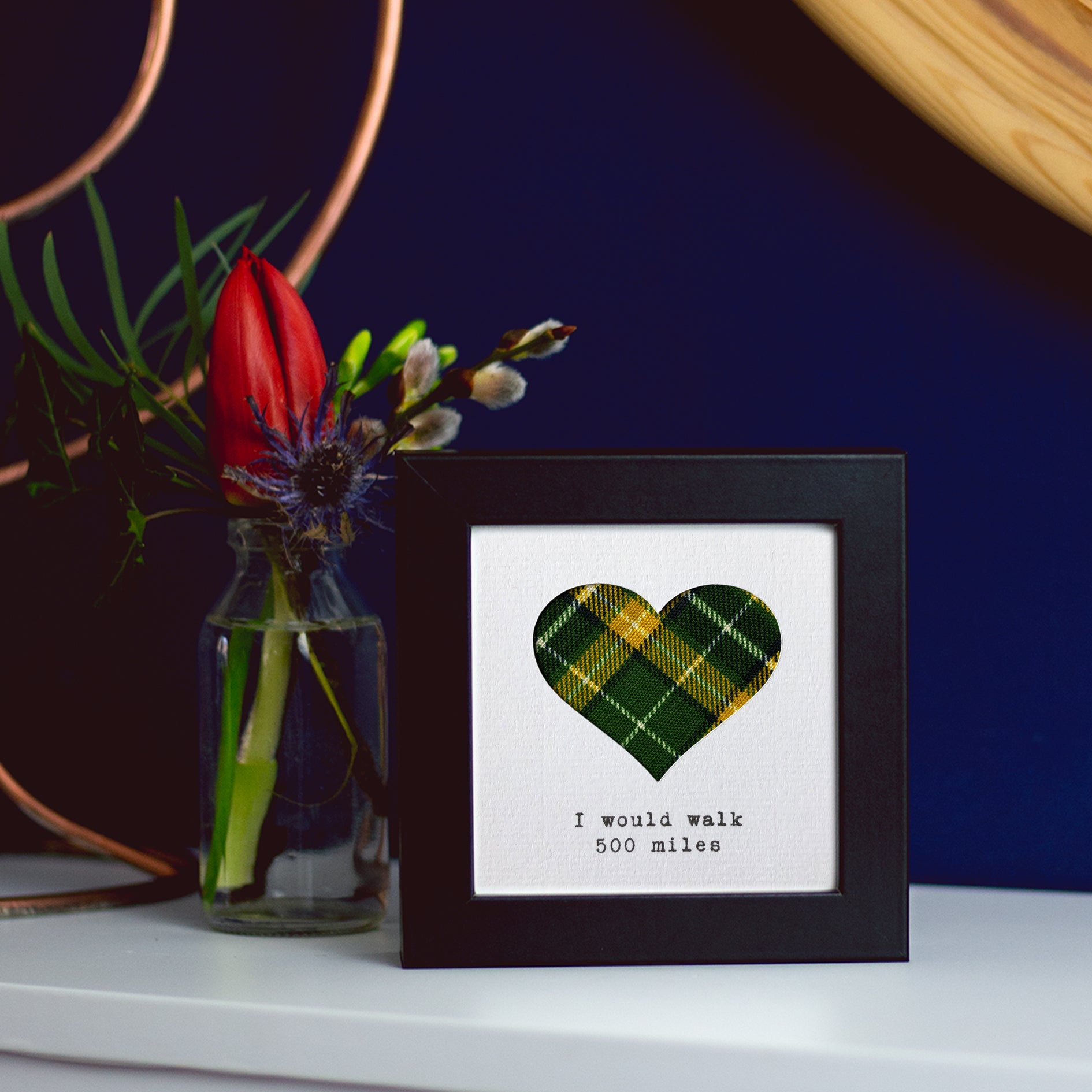 Wee Frame Scottish Tartan Gift - HiyaPal